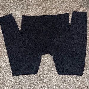 Knit high waisted leggings